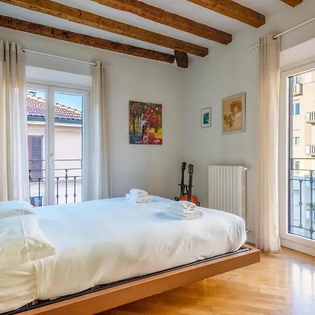 Amazing Penthouse Porta Venezia By Easylife Apartament