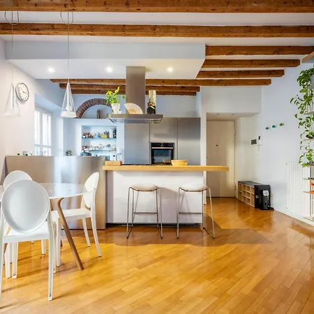 Amazing Penthouse Porta Venezia By Easylife Apartamento Milão